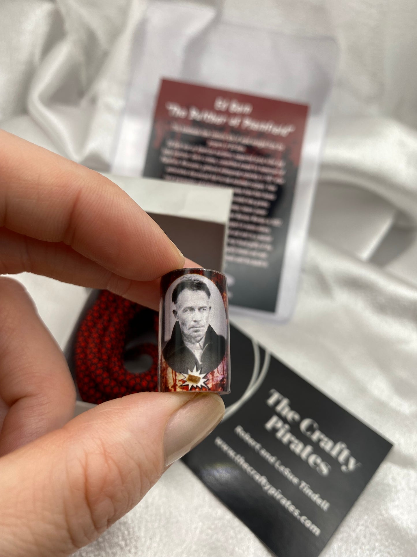 Ed Gein EDC Bead